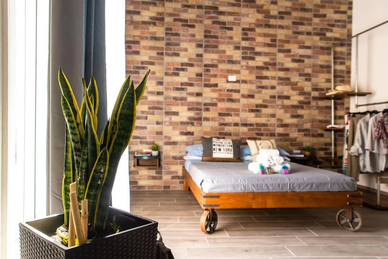 Dolce Apartment In The Historical Center Of Life Palermo