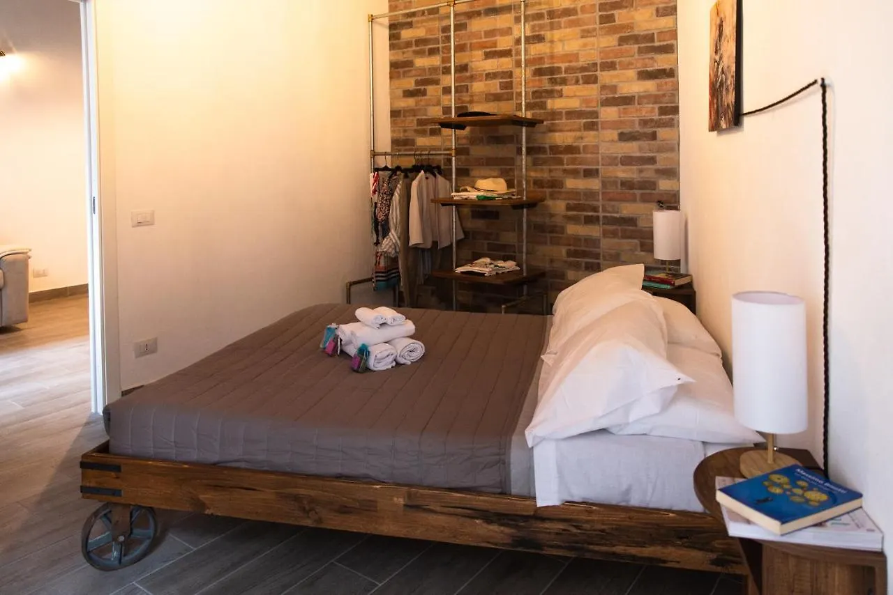Dolce Apartment In The Historical Center Of Life Palermo Italia