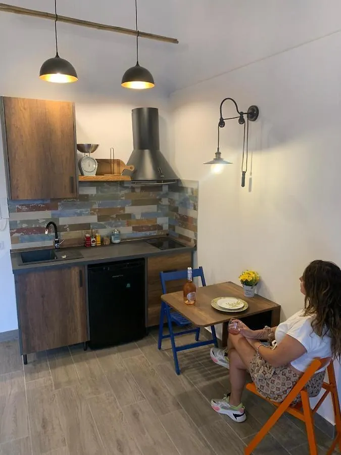 Dolce Apartment In The Historical Center Of Life Palermo Italy