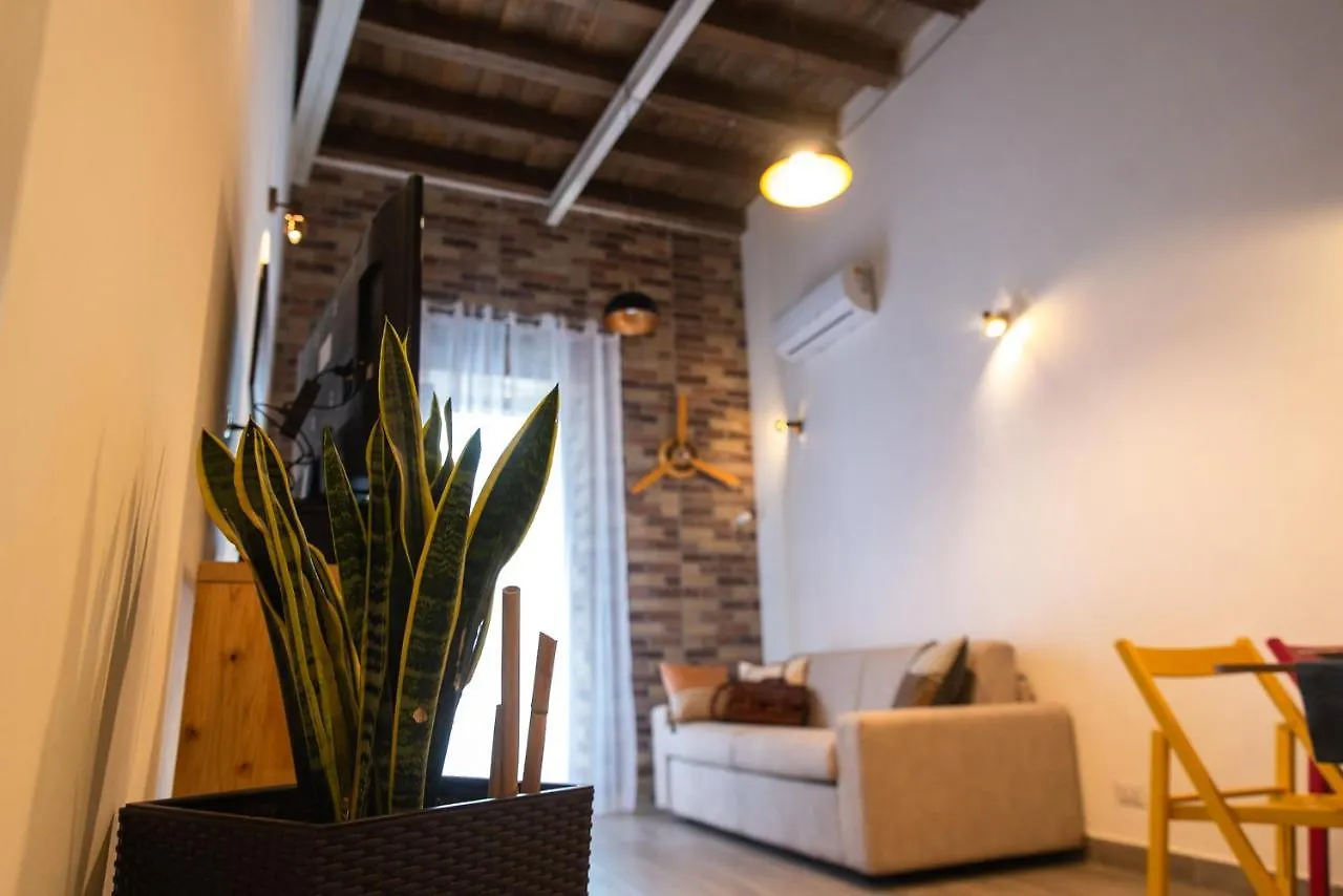 Dolce Apartment In The Historical Center Of Life Palermo 0*,  Italy