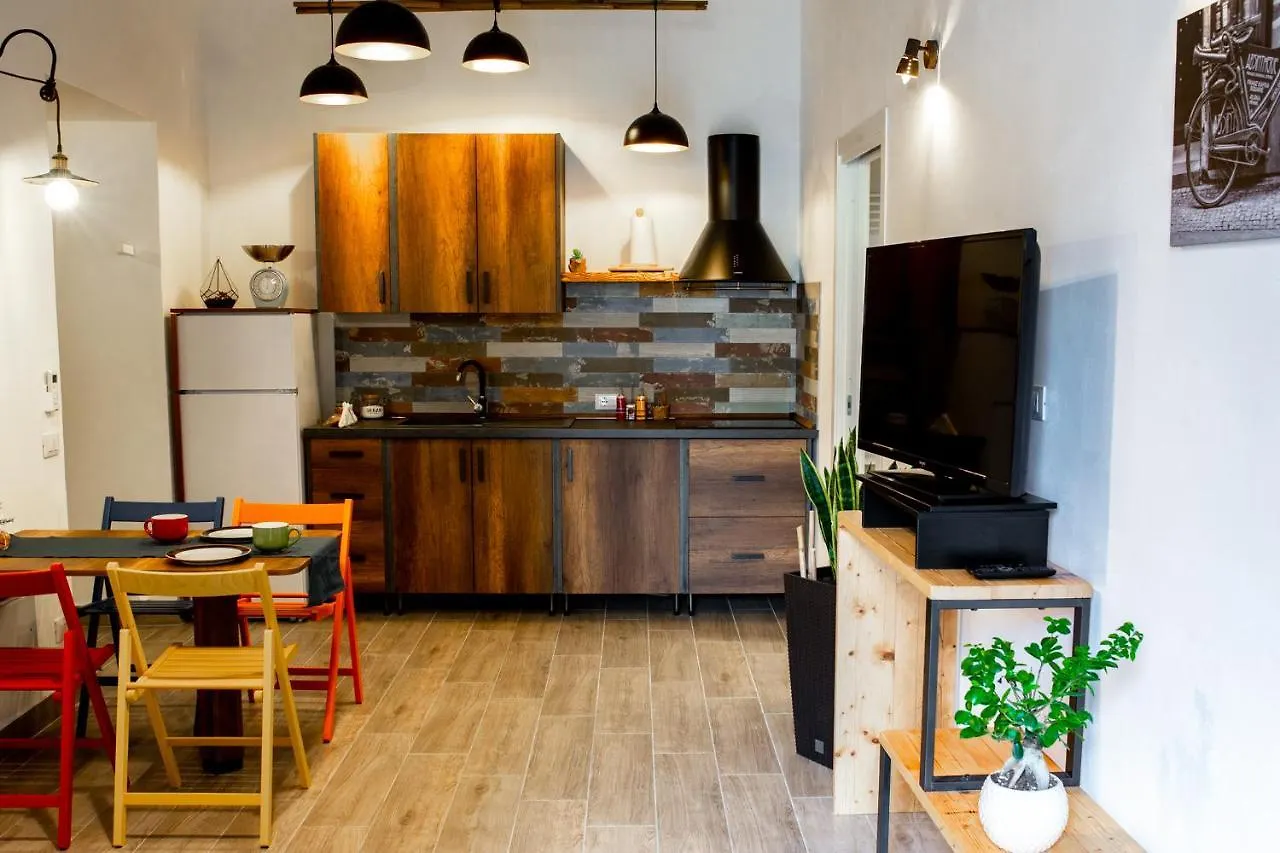 Dolce Apartment In The Historical Center Of Life Palermo