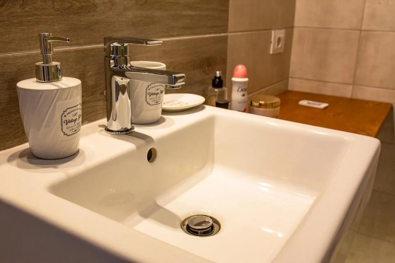 Dolce Apartment In The Historical Center Of Life Palermo 0*,  Italien